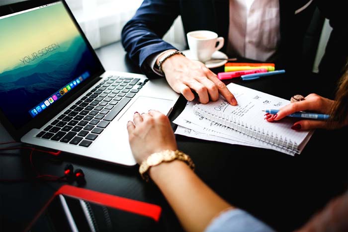 中国物流数智化的四个样本